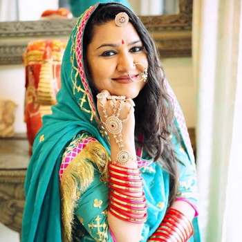 Rajnigandha Shekhawat Biography